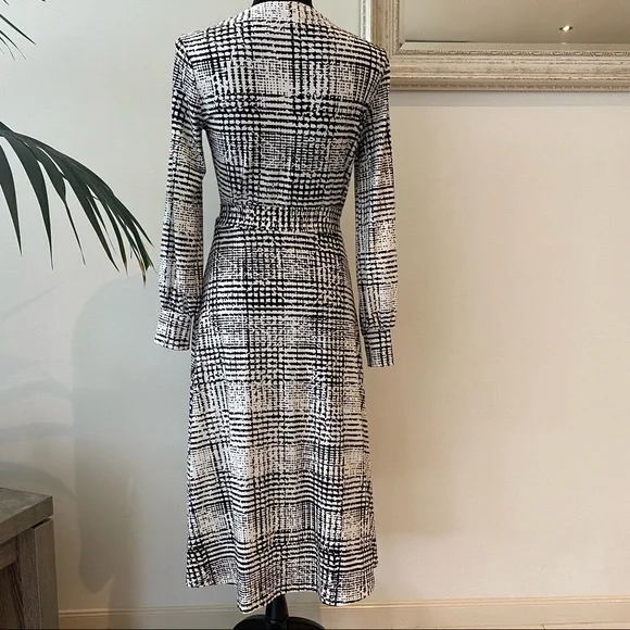 H&M Gingham White and black Faux Wrap Formal Midi Dress Long Sleeves Size 10 - Picture 10 of 10